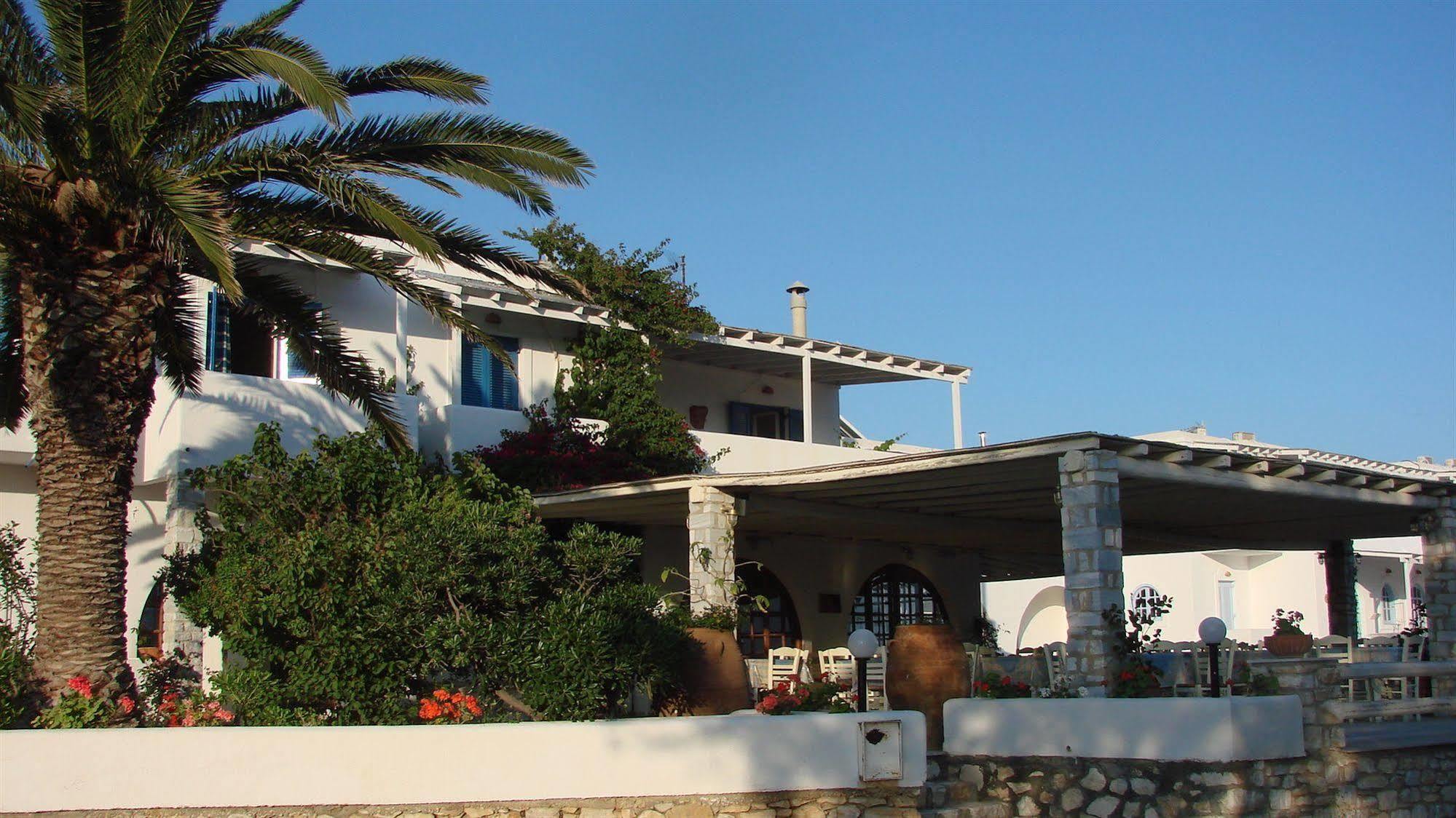 Galatis Beach Hotel Alikí Exterior foto